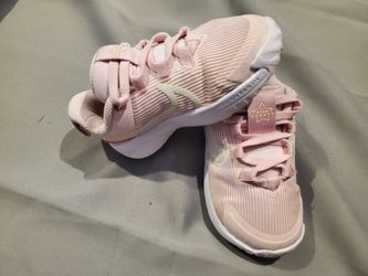 Nike Unisex-Child Star Runner 4 Nn (Gs)