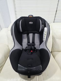 Chicco All-in-One Convertible Car Seat Carseat