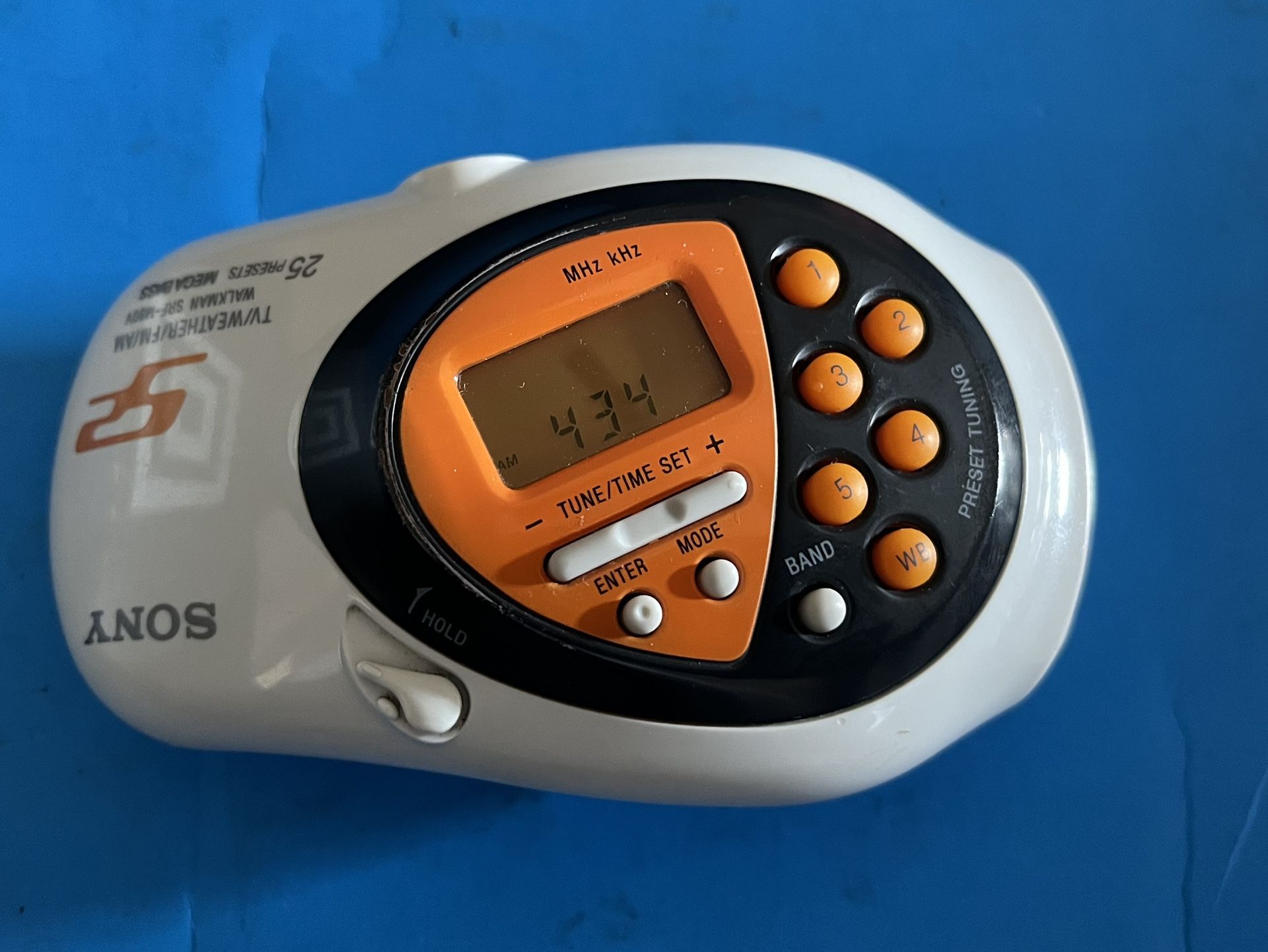 Excellent Sony S2 Sports Radio TV Weather FM/AM Walkman SRF-M80V w/ Belt Clip