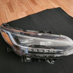 2020 To 2023 Nissan Sentra OEM Passenger Side Headlight LED