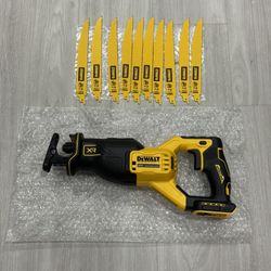New Dewalt 20V XR Brushless Reciprocating Saw w/ 10 Blases