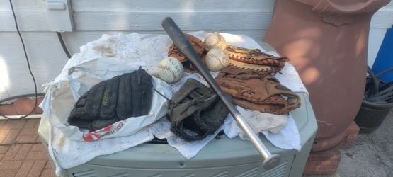 Baseball Paraphernalia