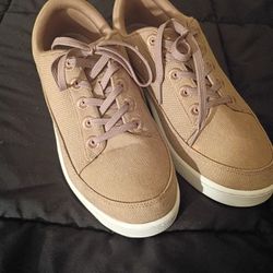 Allbirds Tennis Shoes Men's Size 10 Khaki