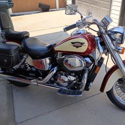 Classic Edition  Honda Shadow  $3400