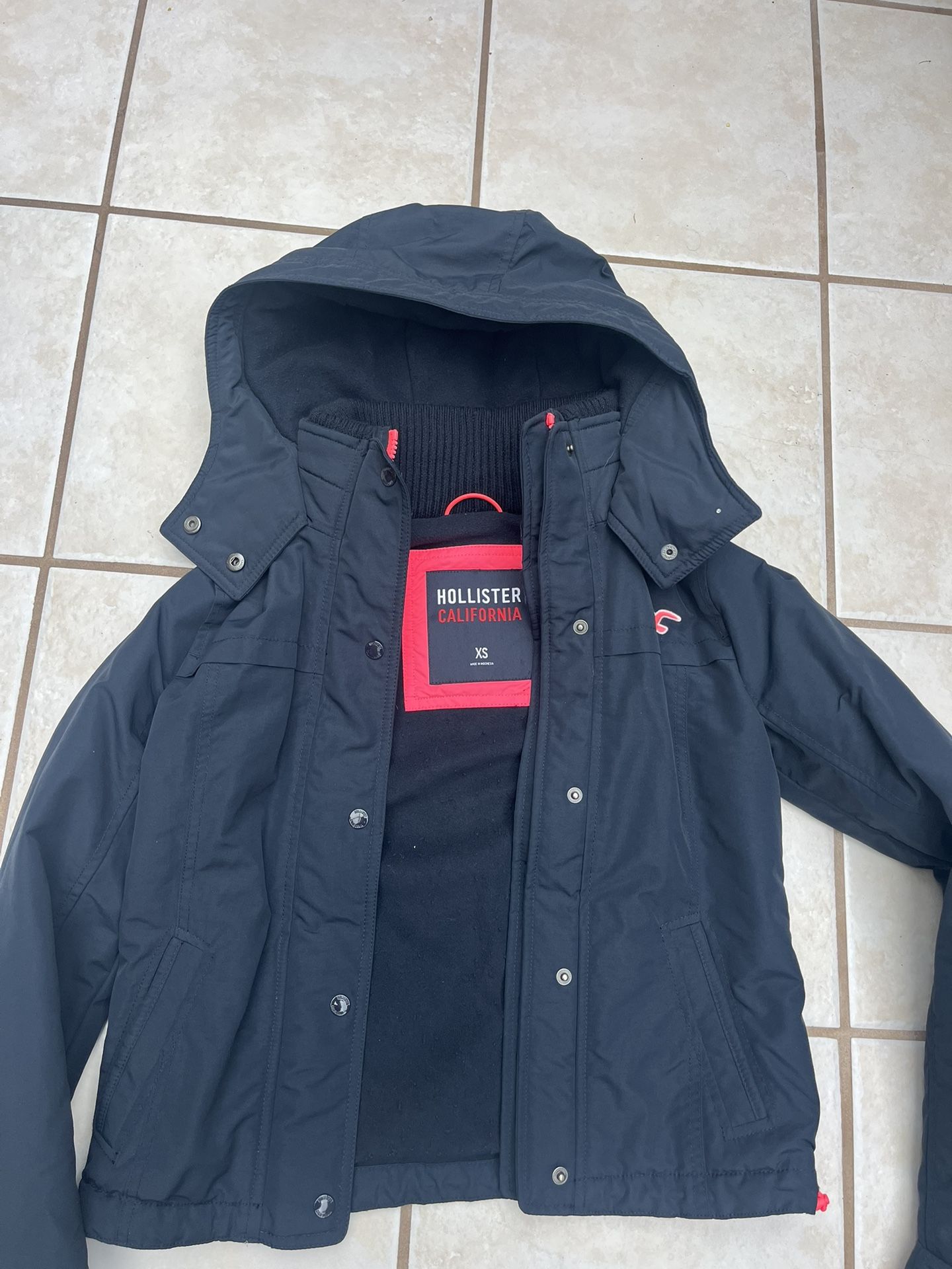 Hollister rain jacket 