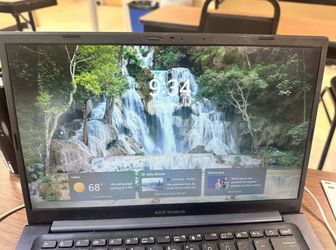 Asus Vivobook laptop