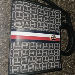 Tommy Hilfiger Bag