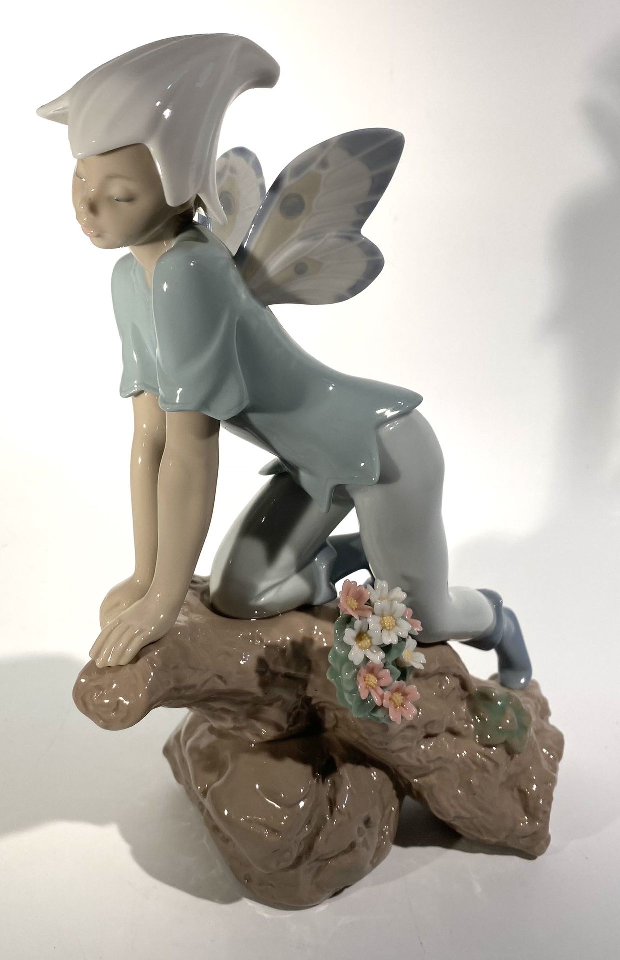 LLADRO Rare Retired Prince Of The Elves 7690 New in Box
