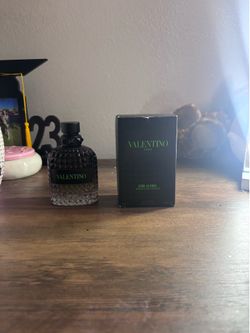 Valentino green stravaganza