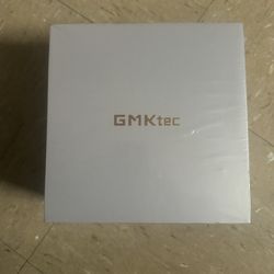 GMKtec Nucbox K6 Gaming Mini PC 32GB DDR5 5600MHz 2TB PCIe4.0 - AMD Ryzen 7 7840HS Windows 11 Pro Mini Desktop Computers with Radeon 780M Graphics 4mn