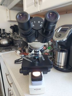 Accu-scope microscope