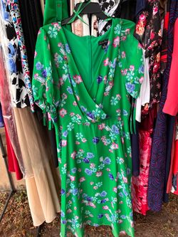 Jessica Howard Green Floral Wrap Dress
