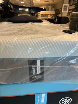 🔥Tempur adapt medium king mattress $899🔥