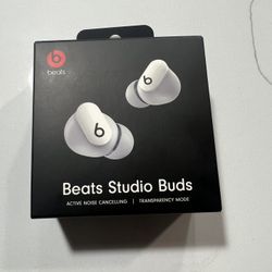 Beats Studio Buds Like New 