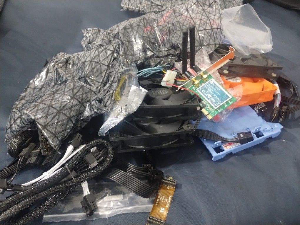 DESKTOP COMPUTER PARTS