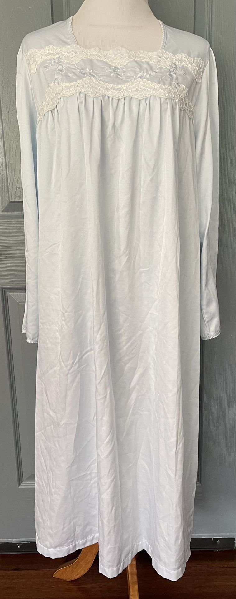 Miss Elaine Blue Brushed Satin Lace Trim Nightgown.  Size XL