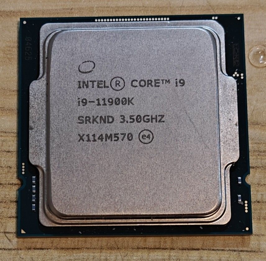 Intel Core i9-11900k 3.5GHZ 8 Cores 16 Threads.