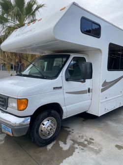 2007 Ford Majestic