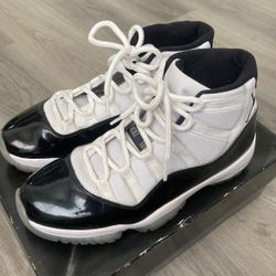Jordan Retro 11 Size 10 Concord 