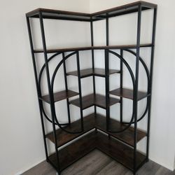 Standing Corner Shelf
