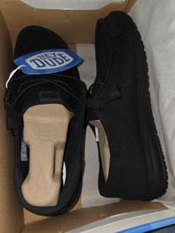 BRAND NEW. HEY DUDE