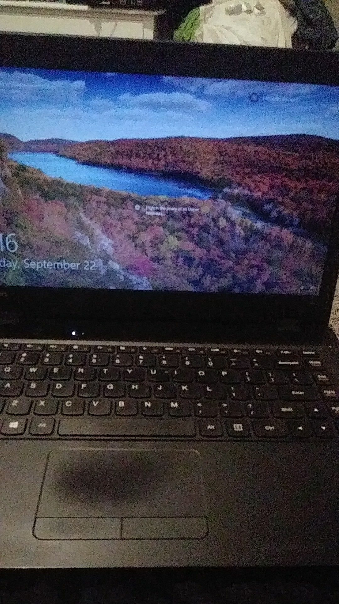 Laptop (Lenovo)