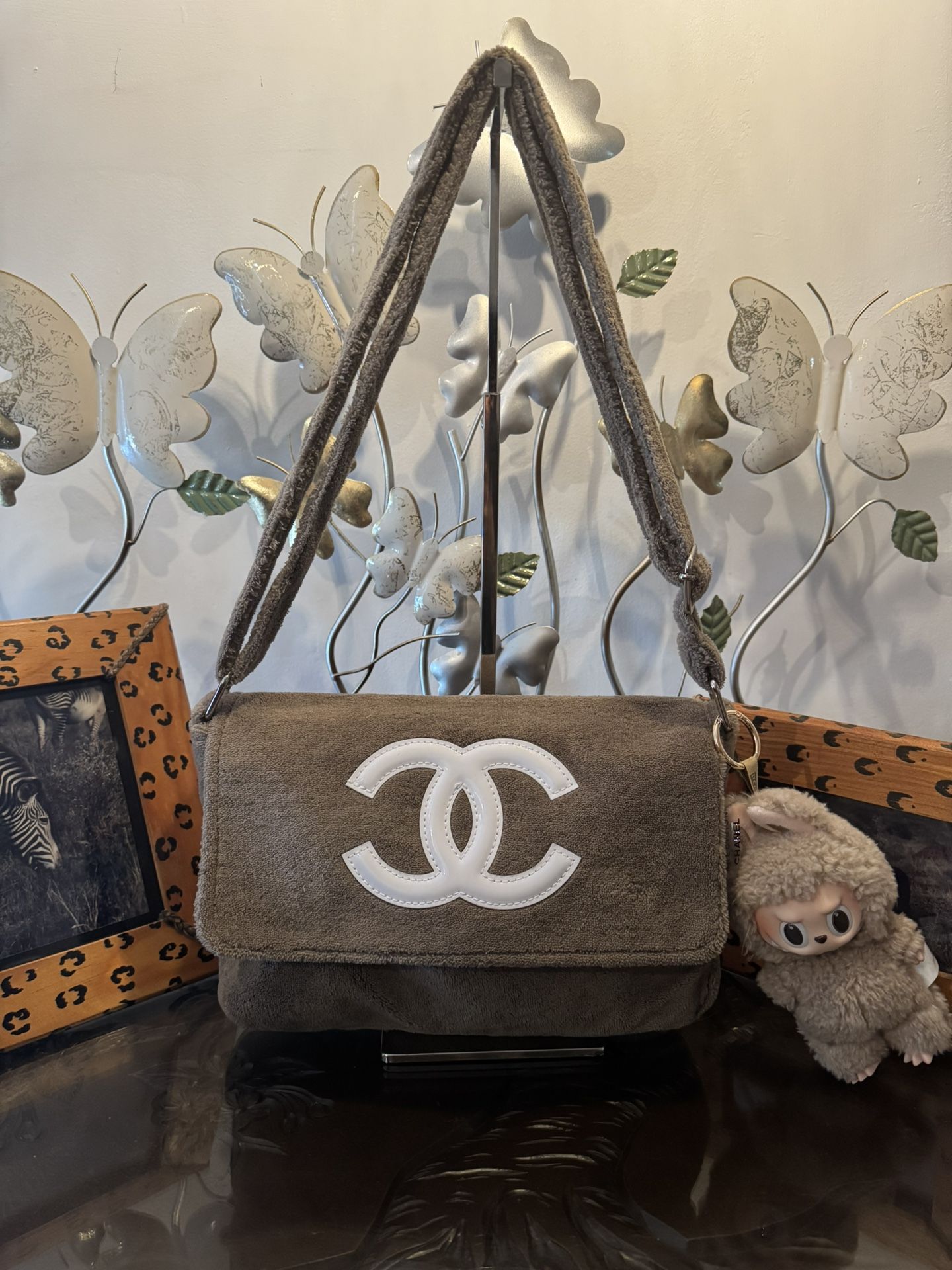 Precision Crossbody CC w/ Free Labubu Toffee