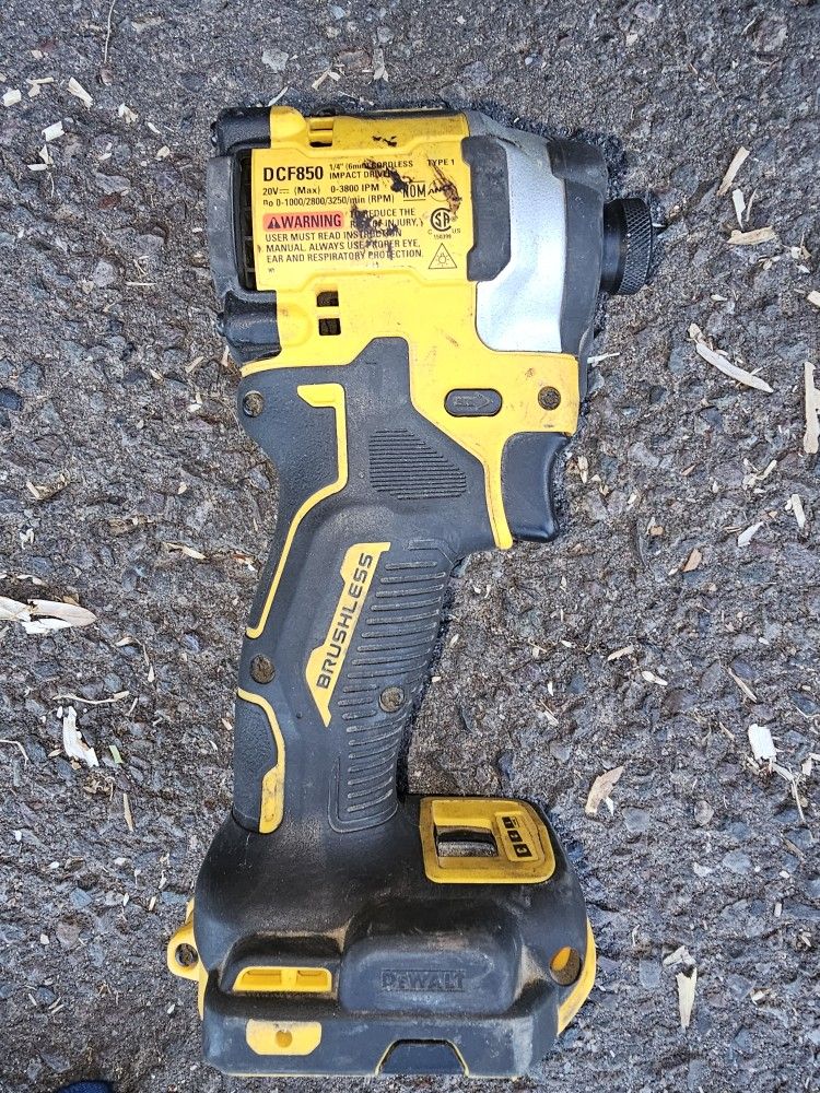 Dewault 1/4 Impact (Tool Only)