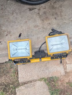 Works Great But Needs New Bulbs