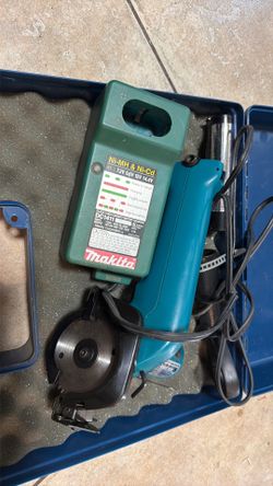 Makita cordless saw