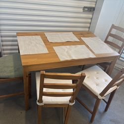 Table chairs