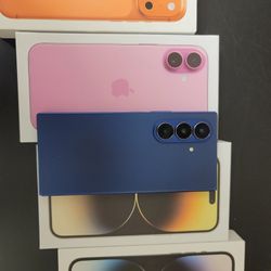 Samsung Galaxy Z Fold 7 UNLOCKED 256GB UNDER SAMSUNG WARRANTY