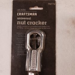 Craftsman Nut Cracker 