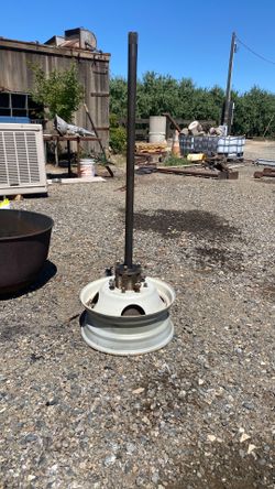 Grinder stand