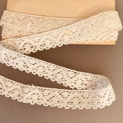 50” Piece of 3/4” Wide Reclaimed Vintage Crochet Trim - Off White #062421-S9