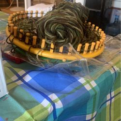 Knitting Equipment