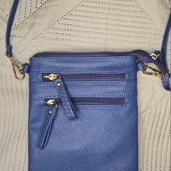 Small Crossbody Bag for Women, Multi Zip Pockets with Detachable Wristlet, Lightweight Travel Purse, Cell Phone Pouch 