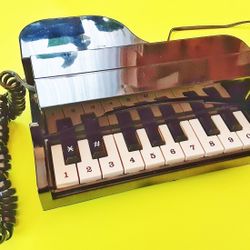 1980s baby grand piano brown plastic keyboard land line collectible telephone