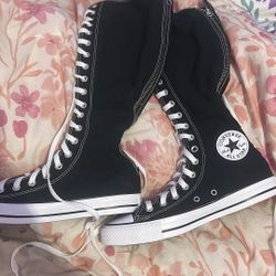 Women’s Sz 9 Knee High Converse