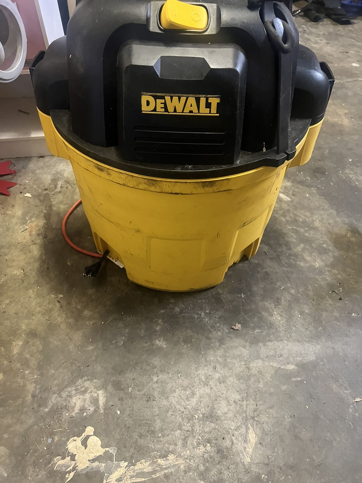 Dewalt Wet-vac 9 Gallon
