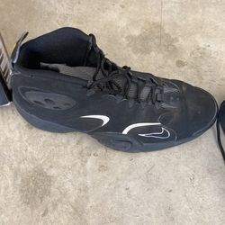 Nike Men’s Size 12