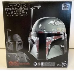Hasbro E7543 Star Wars Black Series BOBA FETT Electronic Helmet Prop Replica
