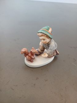 Goebel-Hummel Figurine: Let's Be Friends