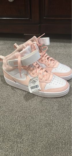 Brand new Nike dunks size 7youth