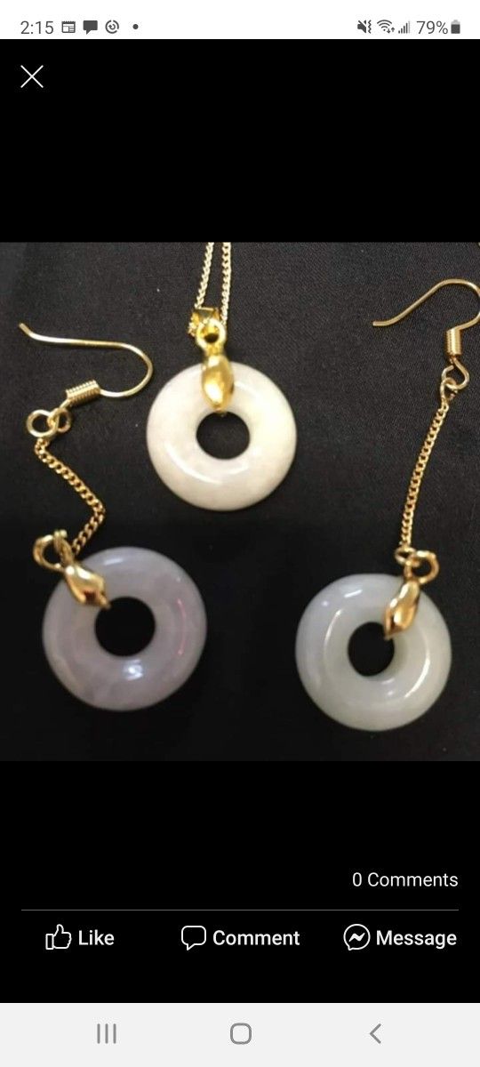 White JADE Necklace & Earrings Set