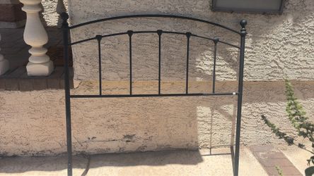 Black metal headboard & frame -queen