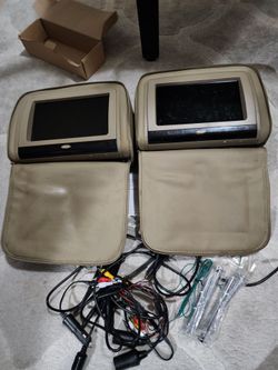 2 Car Headrest Monitors w/ DVD Player
