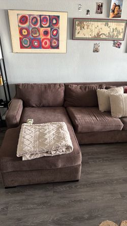 Couch & Coffee Table