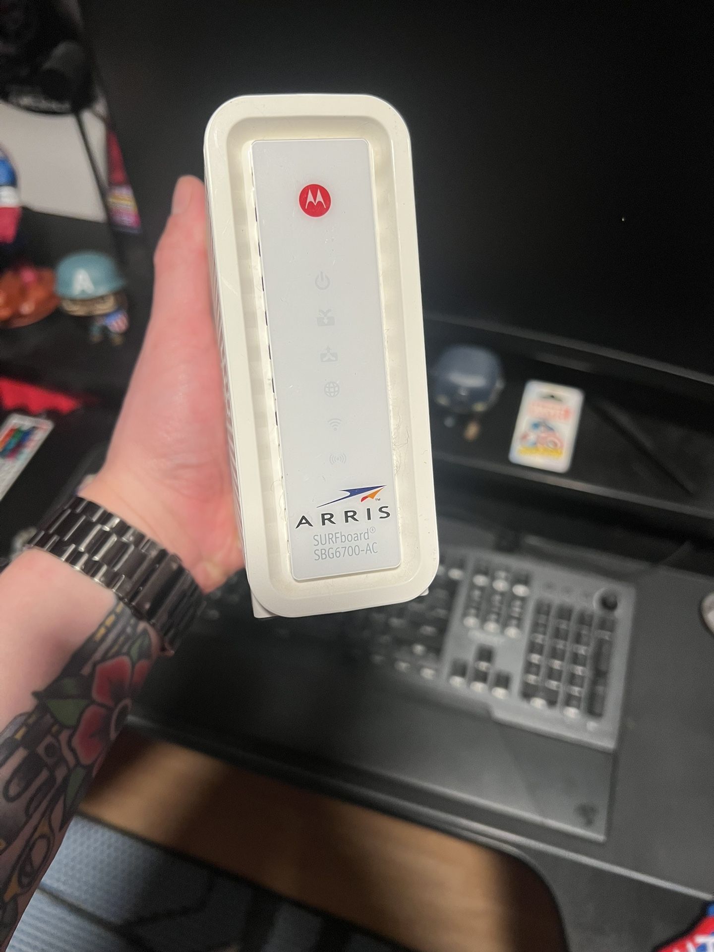 ARRIS surfboard Modem/router Combo
