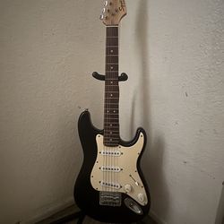 Genuine Fender 3/4 Scale electric guitar